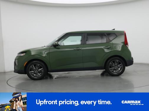 Green 2021 Kia Soul EX