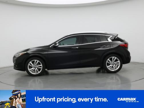Black 2017 INFINITI QX30 Premium