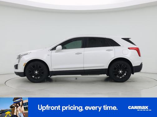 White 2017 Cadillac XT5 Premium Luxury