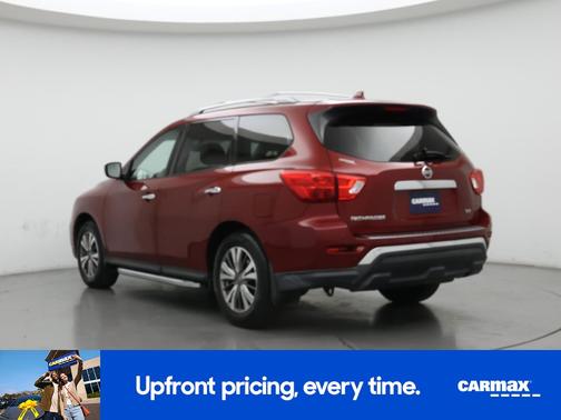 2019 Nissan Pathfinder SV