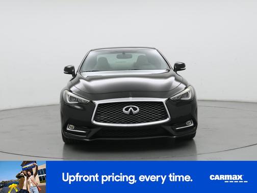 2017 INFINITI Q60 Premium
