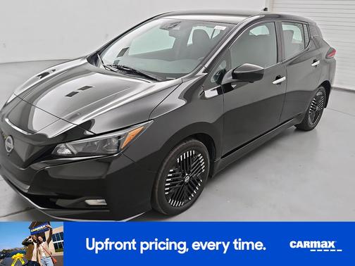 Black 2024 Nissan Leaf SV Plus
