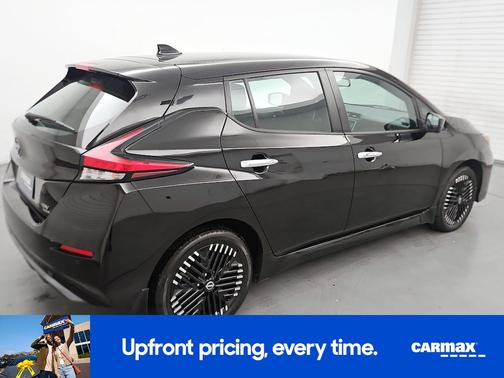 Black 2024 Nissan Leaf SV Plus