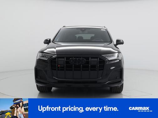 Black 2023 Audi SQ7 Prestige