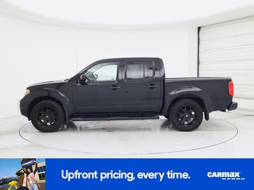Black 2018 Nissan Frontier SV
