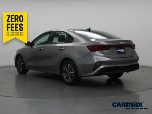 Silver 2024 Kia Forte LXS