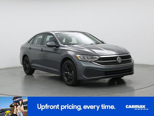 Silver 2023 Volkswagen Jetta SE