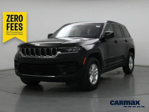 Black 2022 Jeep Grand Cherokee Laredo