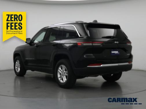 Black 2022 Jeep Grand Cherokee Laredo