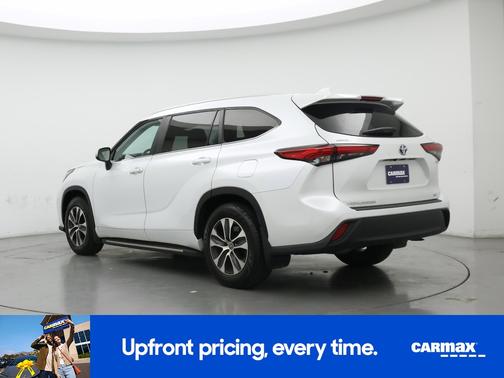 2023 Toyota Highlander Hybrid XLE