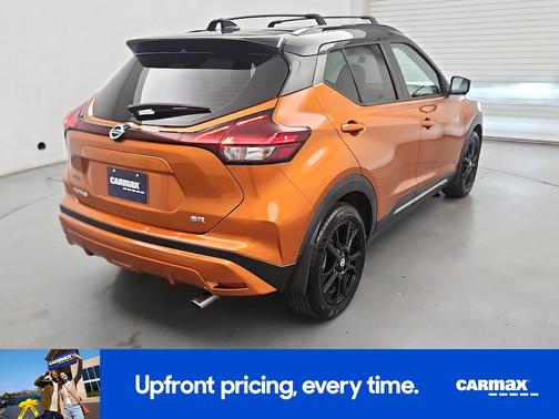 Orange 2021 Nissan Kicks SR