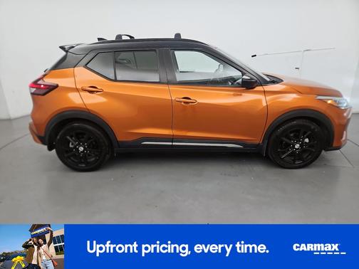 Orange 2021 Nissan Kicks SR