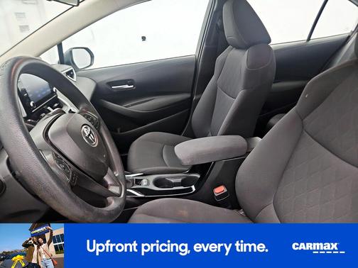 White 2020 Toyota Corolla LE