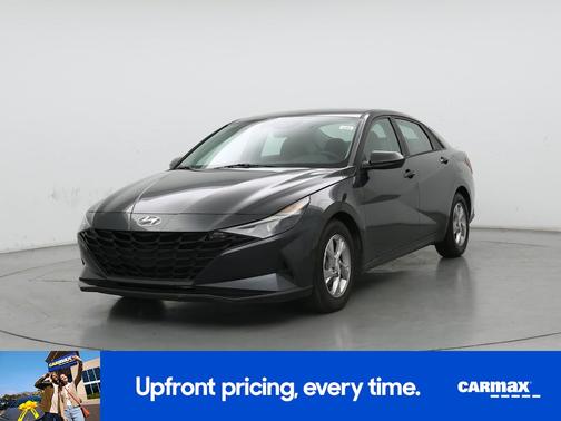2021 Hyundai ELANTRA SE