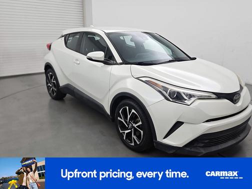 White 2018 Toyota C-HR XLE