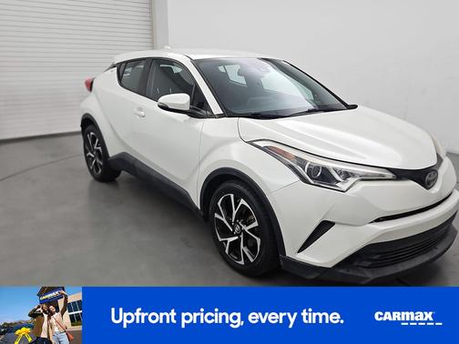 White 2018 Toyota C-HR XLE