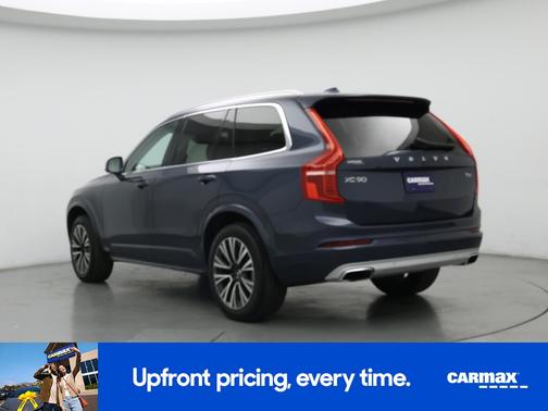 2021 Volvo XC90 T6 Momentum