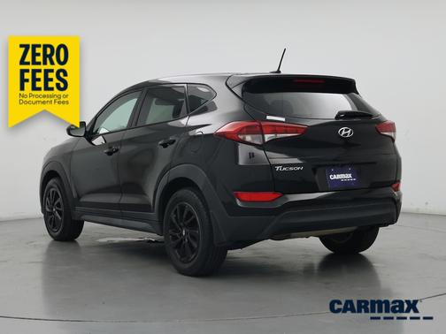 Black 2017 Hyundai TUCSON SE