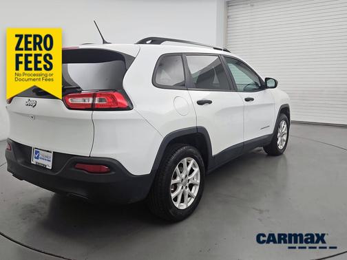 White 2016 Jeep Cherokee Sport