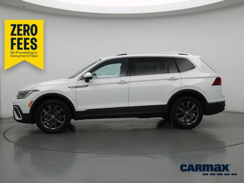 White 2022 Volkswagen Tiguan SE