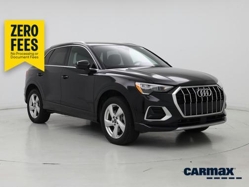 Black 2022 Audi Q3 Premium