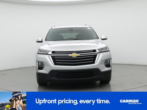 Silver 2022 Chevrolet Traverse LT Leather