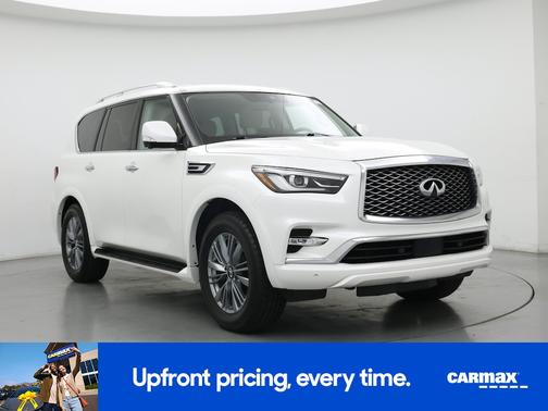 2022 INFINITI QX80 Luxe