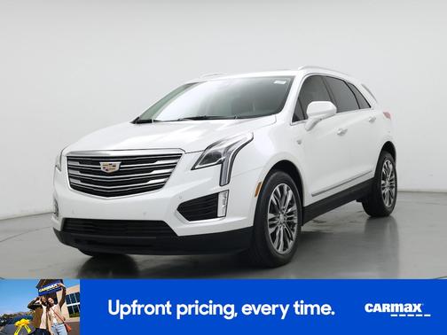 White 2018 Cadillac XT5 Premium Luxury