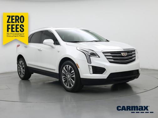 White 2018 Cadillac XT5 Premium Luxury