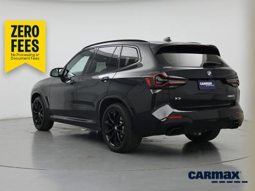 Black 2022 BMW X3 M40I