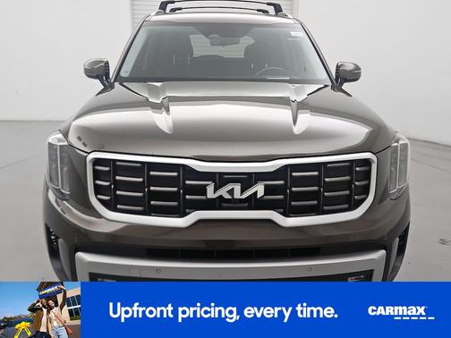 Green 2023 Kia Telluride SX Prestige
