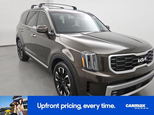 Green 2023 Kia Telluride SX Prestige