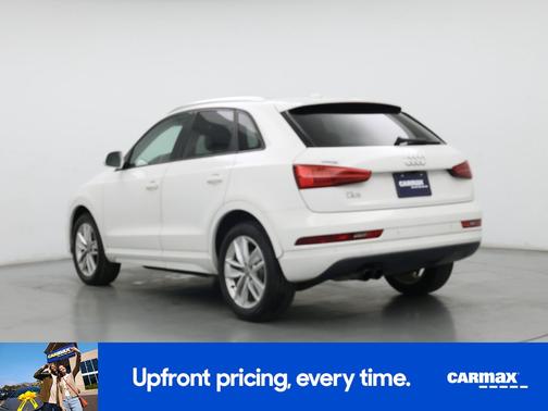 White 2017 Audi Q3 Premium
