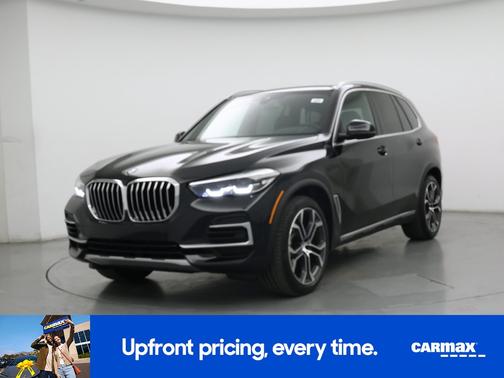 Black 2022 BMW X5 sDrive40i