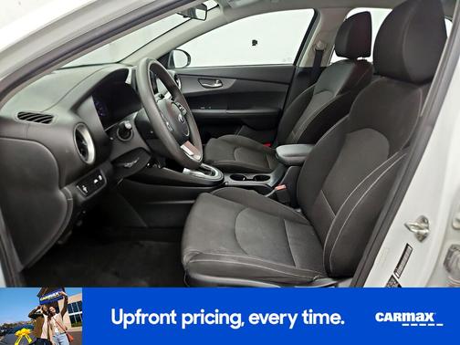 White 2020 Kia Forte LXS