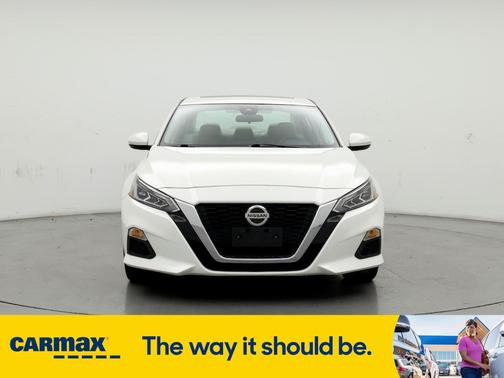 2022 Nissan Altima SV