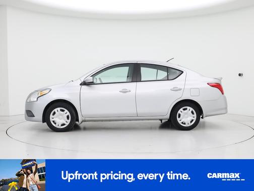 2015 Nissan Versa SV