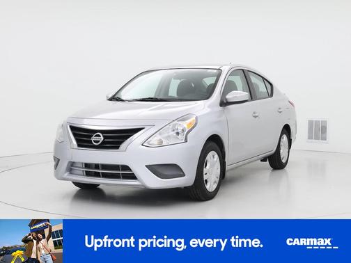 2015 Nissan Versa SV