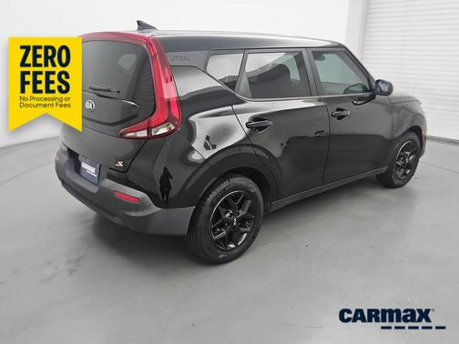 Black 2021 Kia Soul S