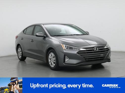 Gray 2019 Hyundai ELANTRA SE