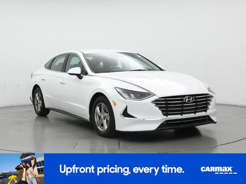 2022 Hyundai SONATA SE
