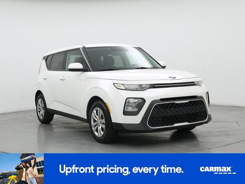 White 2020 Kia Soul LX