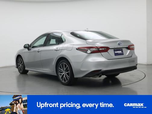 Silver 2022 Toyota Camry Hybrid XLE