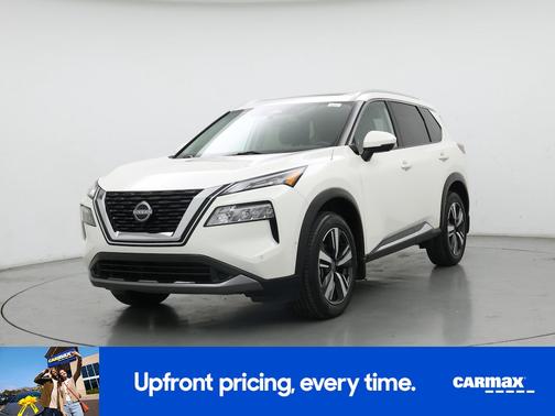 White 2023 Nissan Rogue SL