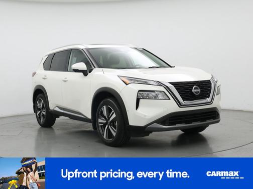 White 2023 Nissan Rogue SL