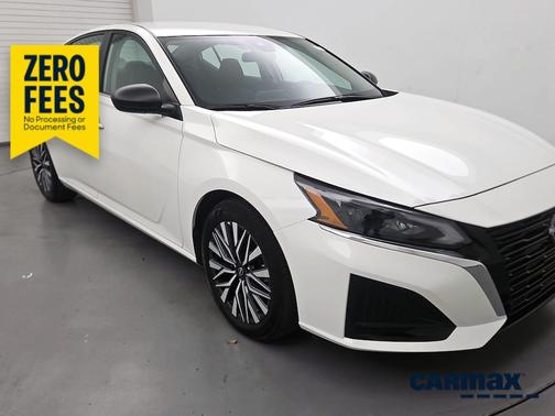 White 2025 Nissan Altima SV