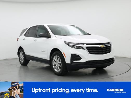 White 2023 Chevrolet Equinox LS