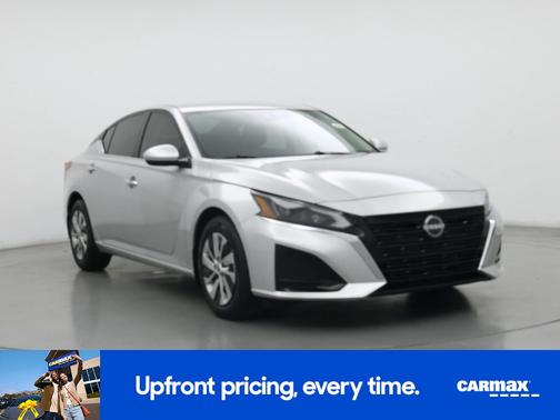 Silver 2023 Nissan Altima S
