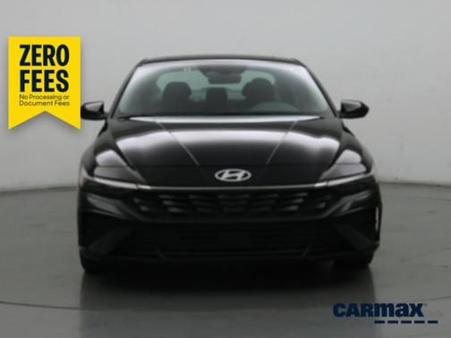 Black 2025 Hyundai ELANTRA SEL Convenience