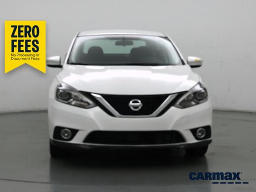 White 2019 Nissan Sentra SR